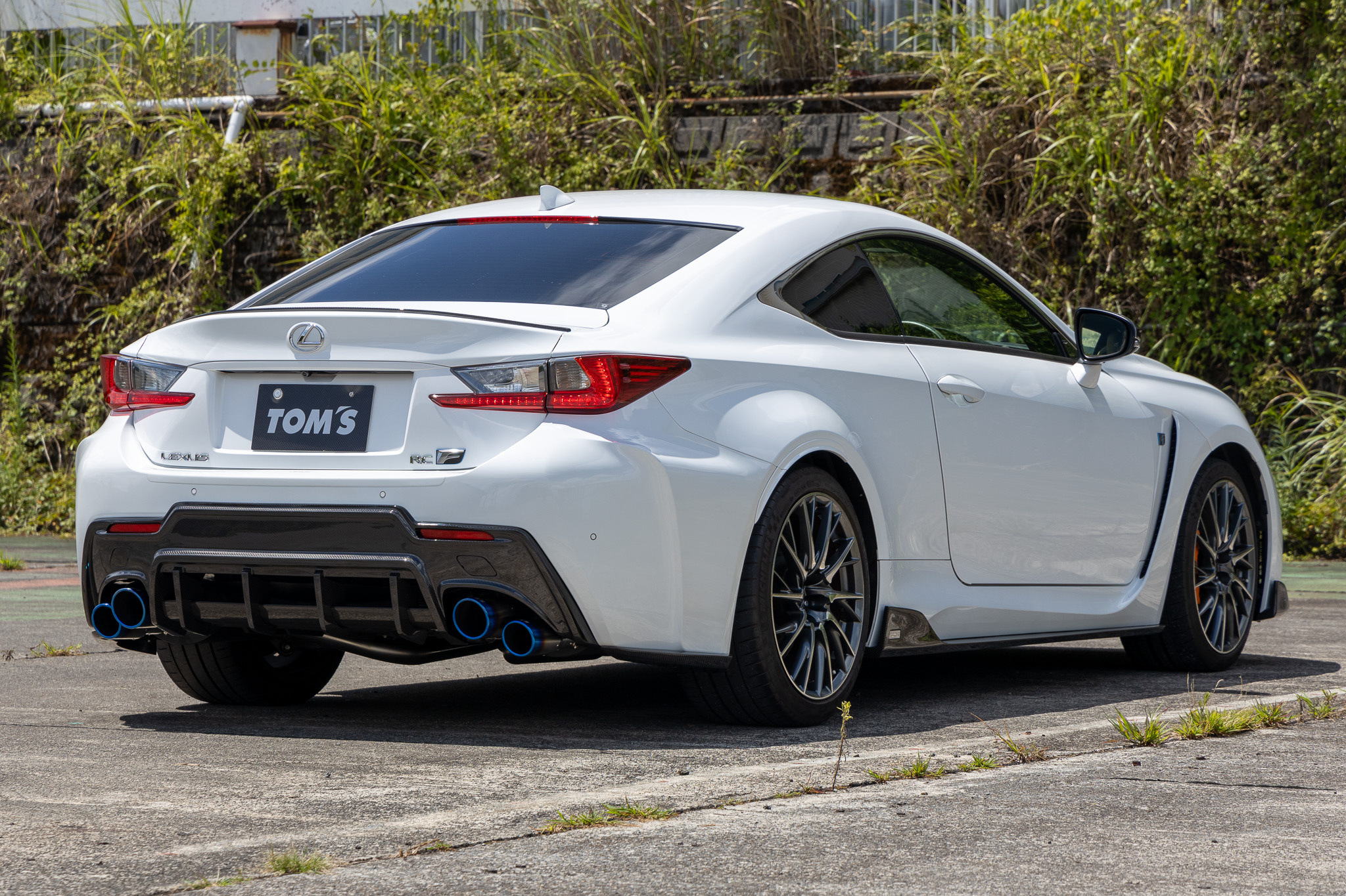 RC-F TOM’Sパッケージ