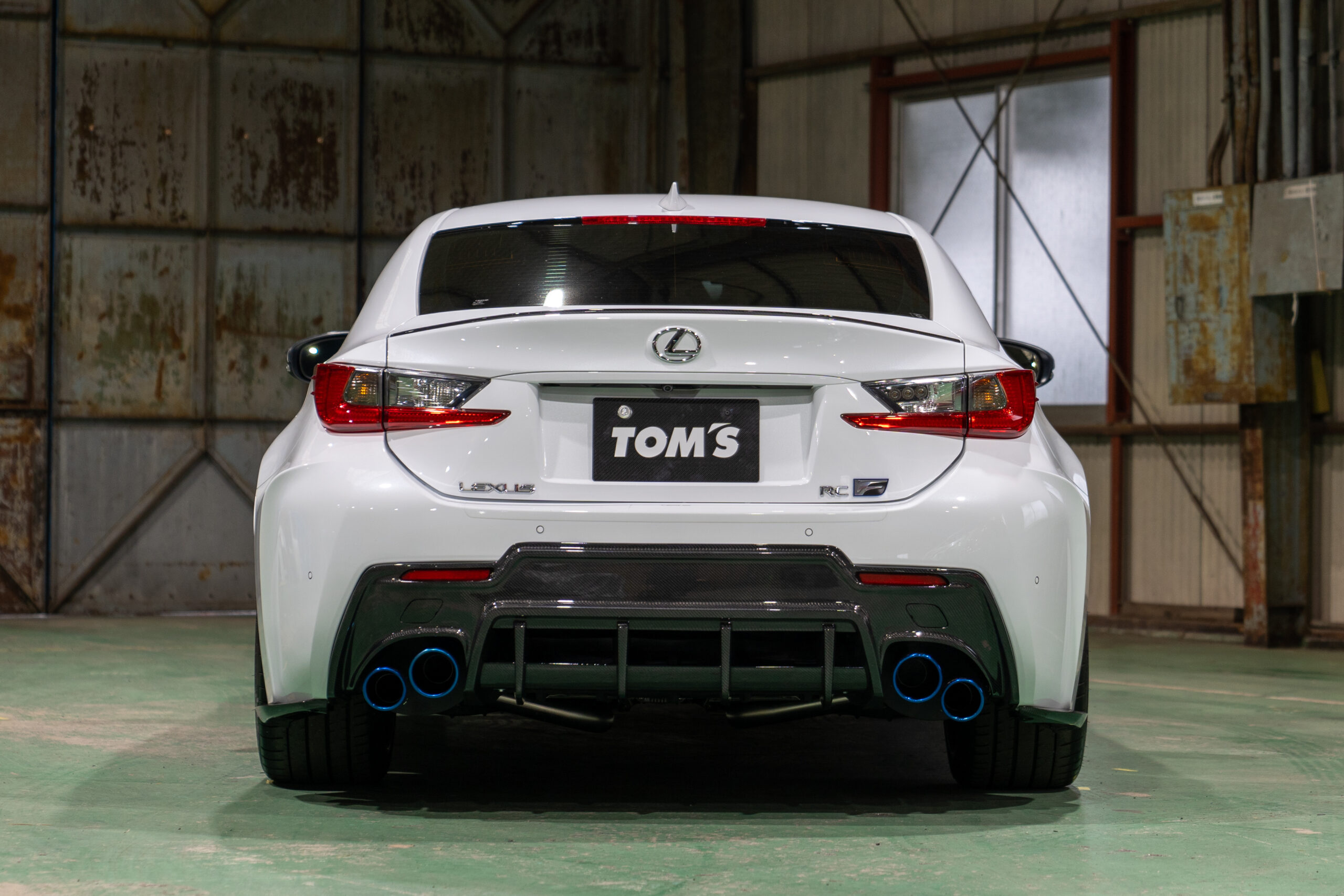 RC-F TOM’Sパッケージ